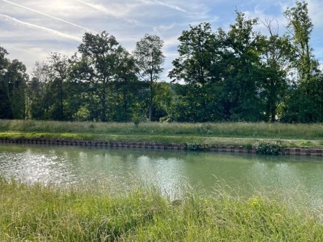 Gite Calme Au Bord De L'Ouche. Fleurey-sur-Ouche Luaran gambar